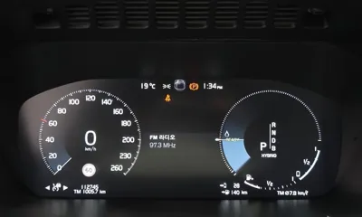 Volvo XC90 2017, 112745 км, за 25027.62 USD - фото 8