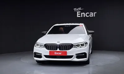 BMW 5-Series 2018, 138793 км, за 13121.96 USD