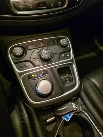 Chrysler 200 2015, 90000 км, за 3303.6 USD - фото 12