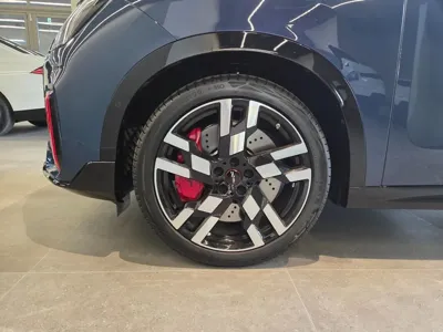 MINI Countryman 2025, 4114 км, за 31528.3 USD