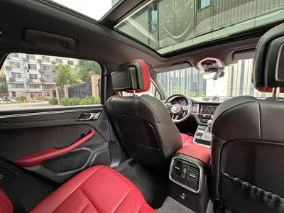 Porsche Macan 2023, 30000 км, за 49874.99 USD - фото 8