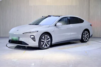 Nio ET7 · 2021 год