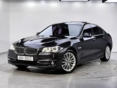 BMW 5-Series · 2015 год