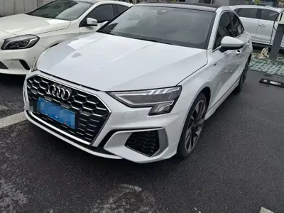 Audi A3 · 2023 год