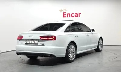 Audi A6 2016, 129119 км, за 6607.2 USD