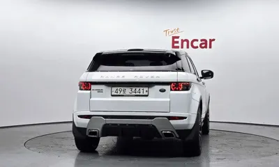 Land Rover Range Rover Evoque 2013, 80031 км, за 7811.47 USD