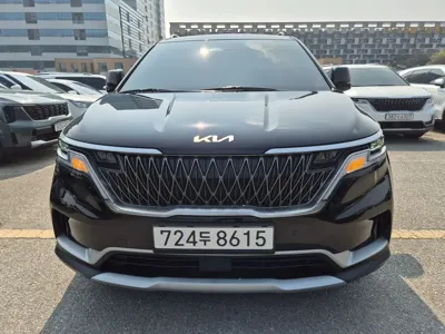 Kia Canival · 2023 год