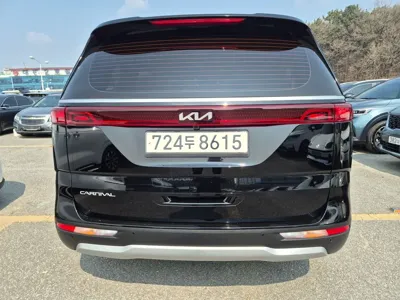 Kia Canival 2023, 47564 км, за 17421.82 USD