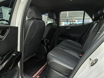 Volkswagen ID.3 2024, 77500 км, за 11594.83 USD