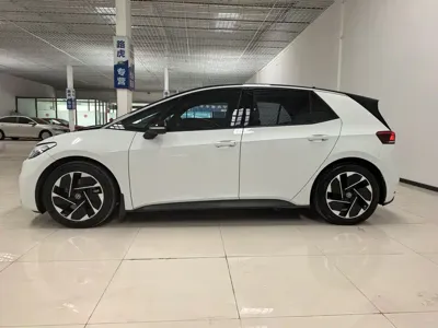 Volkswagen ID.3 2024, 77500 км, за 11594.83 USD - фото 8