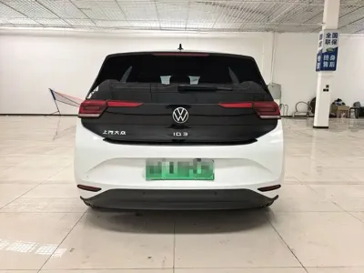 Volkswagen ID.3 2024, 77500 км, за 11594.83 USD - фото 11