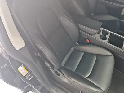 Tesla Model Y 2023, 108200 км, за 22507.85 USD - фото 25