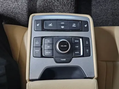 Genesis G80 2018, 78368 км, за 17657.87 USD - фото 7