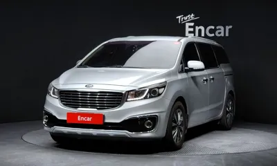 Kia Canival · 2015 год