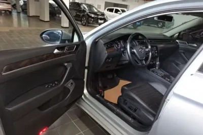 Volkswagen Magotan 2019, 67300 км, за 14709 USD - фото 18