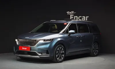 Kia Canival · 2023 год