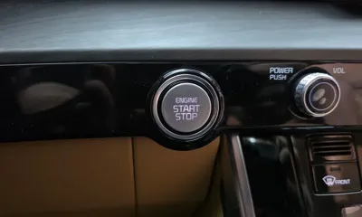 Kia Canival 2023, 56603 км, за 20145.61 USD - фото 29