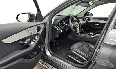 Mercedes-Benz GLC-Class 2019, 84615 км, за 14998.35 USD - фото 10