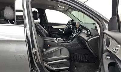 Mercedes-Benz GLC-Class 2019, 84615 км, за 14998.35 USD - фото 11