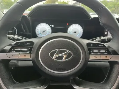 Hyundai Avante 2021, 78300 км, за 10011.05 USD - фото 15
