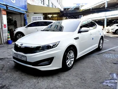 Kia K5 2013, 206000 км, за 2925.31 USD