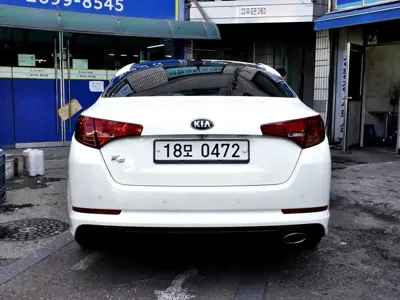 Kia K5 2013, 206000 км, за 2925.31 USD