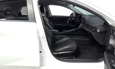 Hyundai Avante 2025, 15904 км, за 12164.99 USD - фото 26