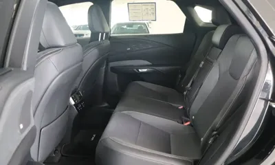 Lexus RX 2024, 4695 км, за 62073.02 USD - фото 10