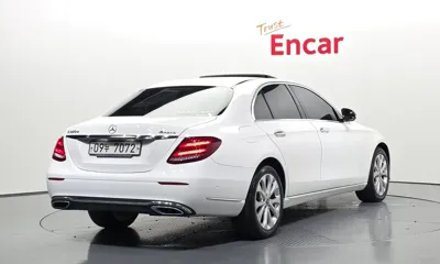 Mercedes-Benz E-Class 2019, 134704 км, за 14561.52 USD - фото 2