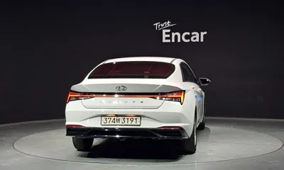 Hyundai Avante 2021, 80746 км, за 7680.19 USD