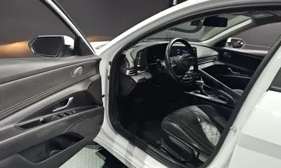 Hyundai Avante 2021, 80746 км, за 7622.15 USD - фото 10