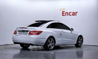 Mercedes-Benz E-Class 2013, 98254 км, за 4926.43 USD