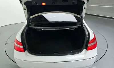 Mercedes-Benz E-Class 2013, 98254 км, за 4926.43 USD - фото 20