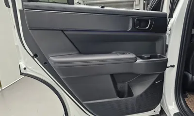 Hyundai Santafe 2024, 28285 км, за 26632.8 USD - фото 25