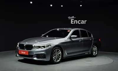 BMW 5-Series · 2019 год