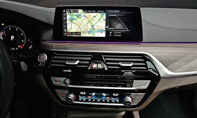 BMW 5-Series 2019, 58760 км, за 20802.18 USD - фото 13