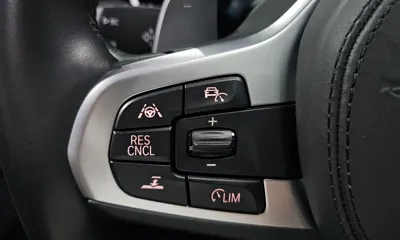 BMW 5-Series 2019, 58760 км, за 20802.18 USD - фото 33