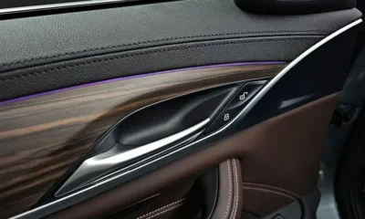 BMW 5-Series 2019, 58760 км, за 20802.18 USD - фото 35