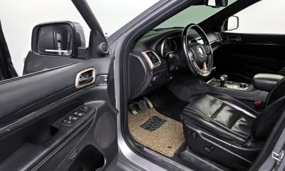 Jeep Cherokee 2015, 160943 км, за 7155.05 USD - фото 10