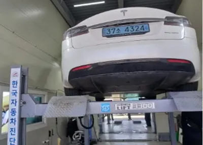 Tesla Model S 2020, 100531 км, за 34307.27 USD