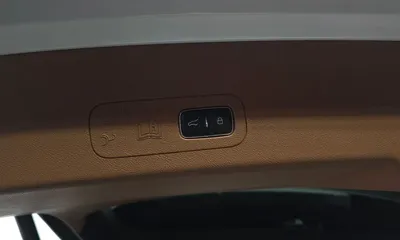 Lincoln Aviator 2023, 47800 км, за 31249.58 USD - фото 20