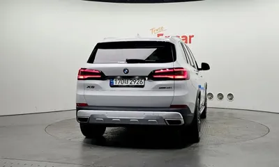 BMW X5 2022, 100497 км, за 41084.3 USD