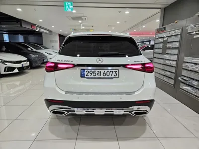 Mercedes-Benz GLC-Class 2023, 29236 км, за 42280.15 USD