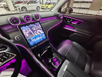 Mercedes-Benz GLC-Class 2023, 29236 км, за 42219.66 USD - фото 9