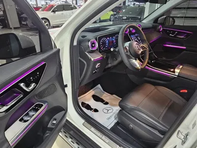 Mercedes-Benz GLC-Class 2023, 29236 км, за 42219.66 USD - фото 10