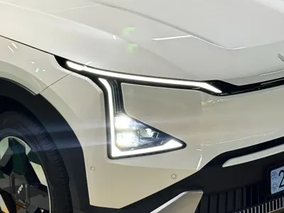 Kia EV5 2026, 338 км, за 11734.06 USD