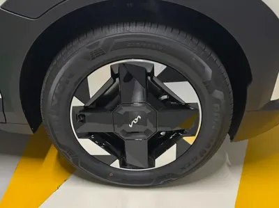 Kia EV5 2026, 338 км, за 11734.06 USD