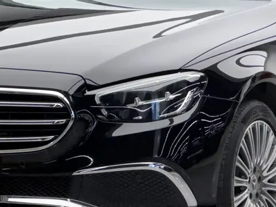 Mercedes-Benz E-Class 2023, 45400 км, за 35890.99 USD