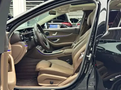 Mercedes-Benz E-Class 2023, 45400 км, за 35890.99 USD - фото 6