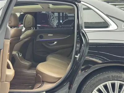 Mercedes-Benz E-Class 2023, 45400 км, за 35890.99 USD - фото 7